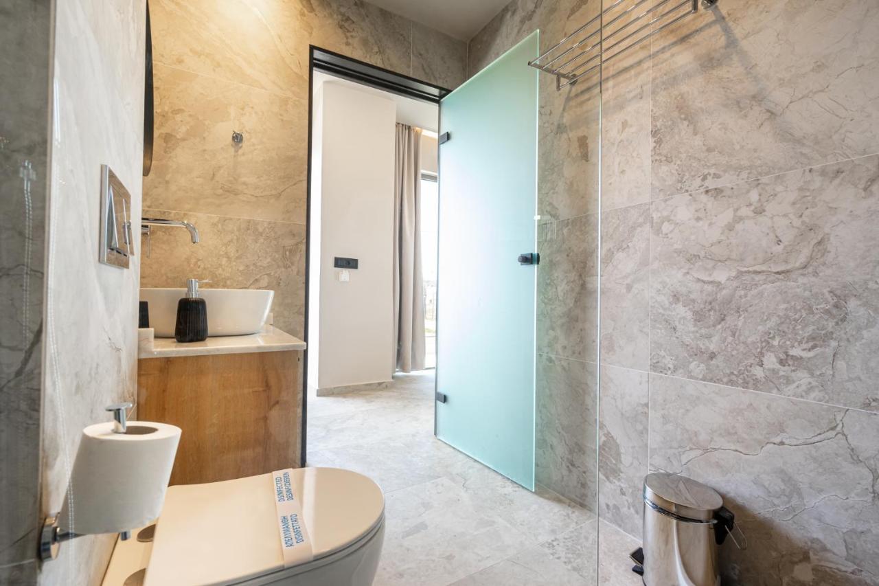 Pathos Seaside Hotell