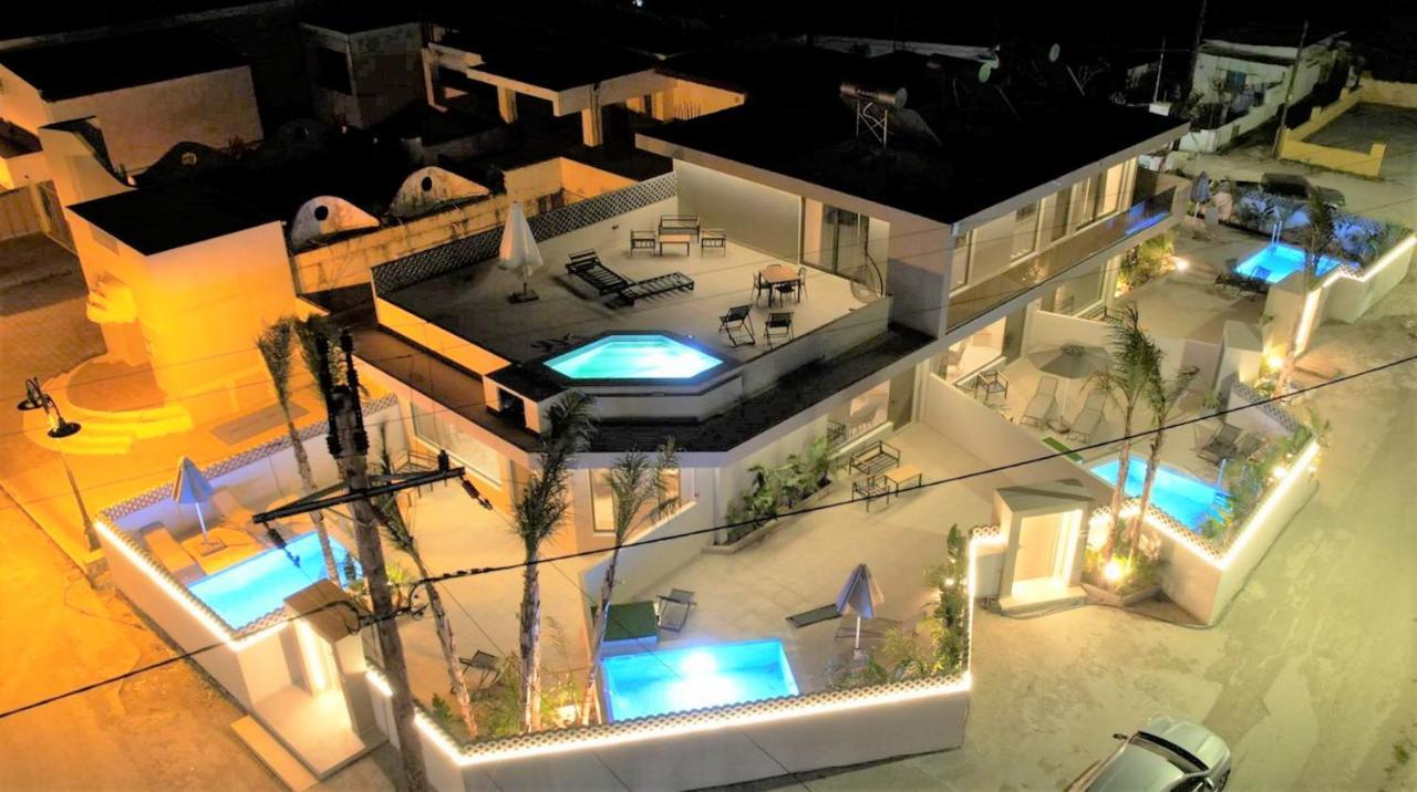 Pathos Seaside Hotell